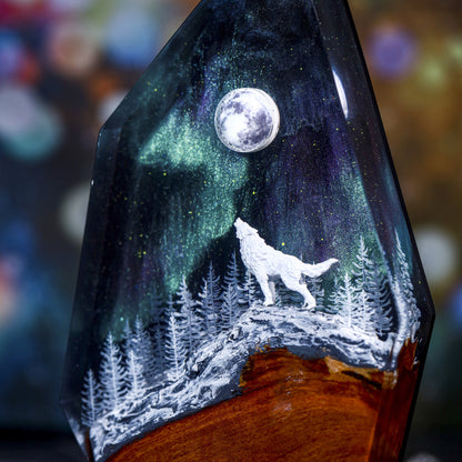 Lámpara Lobo Aurora de Resina Kuro - imagen 4